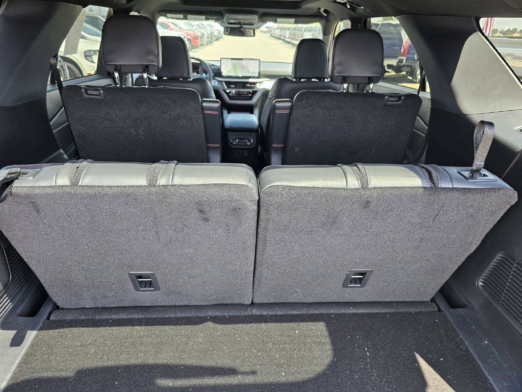 Used 2026 Ford Explorer ST w/ Sun And Sound Package AWD/4WD image 19