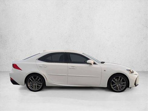 Used 2018 Lexus IS 300 F Sport w/ F Sport Package RWD image 4