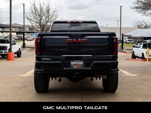 Used 2026 GMC Sierra 2500 AT4X image 8