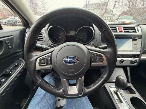 Used 2015 Subaru Outback 3.6R Limited image 24