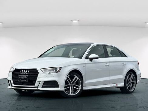 Used 2018 Audi A3 2.0T Premium Plus w/ Premium Plus Package image 2
