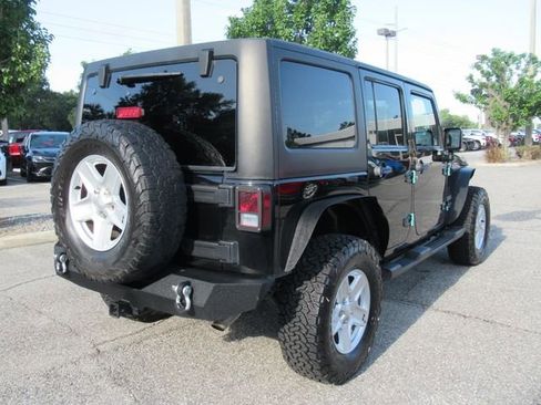 Used 2014 Jeep Wrangler Unlimited Sport w/ Quick Order Package 24S AWD/4WD image 7