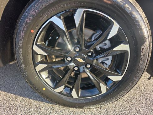 Used 2023 Chevrolet TrailBlazer LT w/ Convenience Package image 19