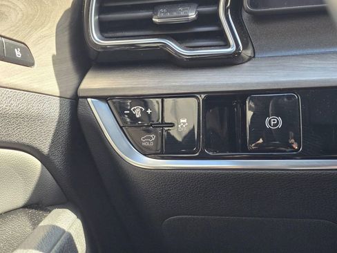 Certified 2023 Kia Sportage X-Pro Prestige image 17