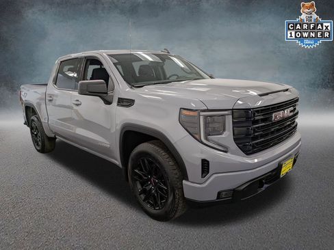 Used 2024 GMC Sierra 1500 Elevation AWD/4WD image 3