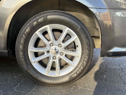 Used 2016 Dodge Grand Caravan SE w/ Quick Order Package 29E SE FWD image 28