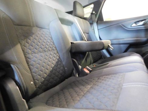 Used 2020 Chevrolet Blazer LT FWD image 15