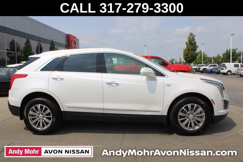 Used 2018 Cadillac XT5 Luxury w/ Driver Awareness Package AWD/4WD image 6