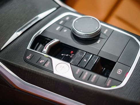 Used 2023 BMW 330i Sedan w/ Driving Assistance Package image 20