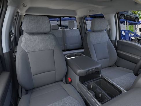 New 2026 Ford F250 XLT w/ XLT Premium Package AWD/4WD image 12