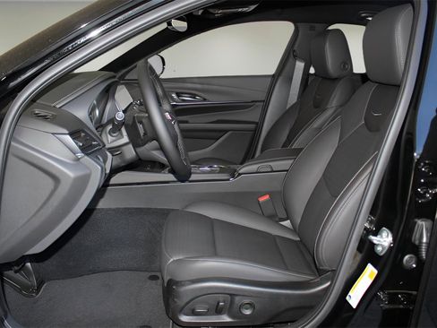 New 2025 Cadillac CT4 Premium Luxury image 12