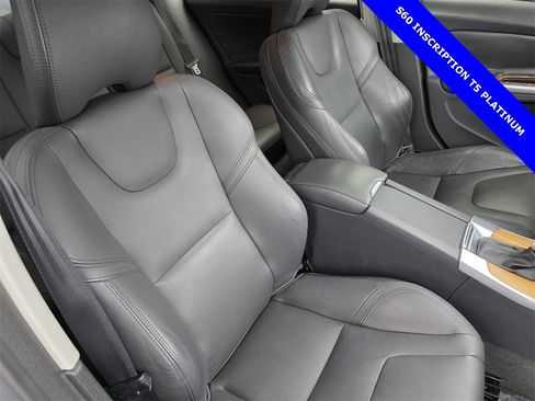 Used 2018 Volvo S60 T5 Inscription Platinum image 29