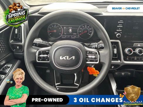 Used 2023 Kia Sorento LX AWD/4WD image 18