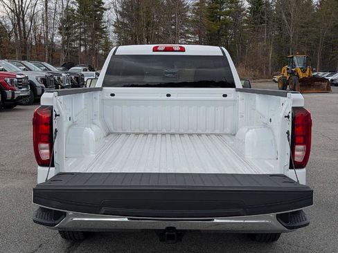 Used 2025 GMC Sierra 1500 Pro w/ Pro Value Package image 11