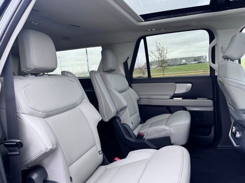 New 2025 Ford Expedition Max Active AWD/4WD image 28