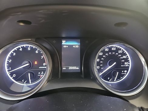 Certified 2020 Toyota Camry LE image 12