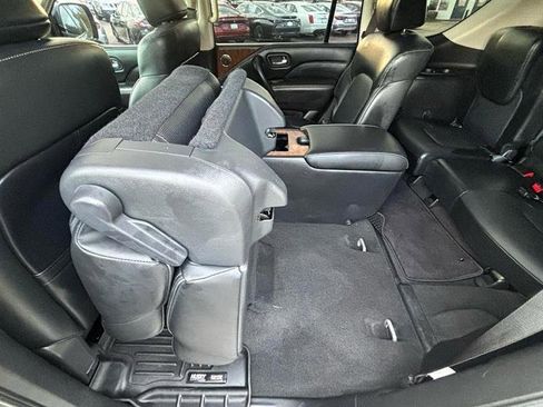 Used 2019 INFINITI QX80 Luxe image 40