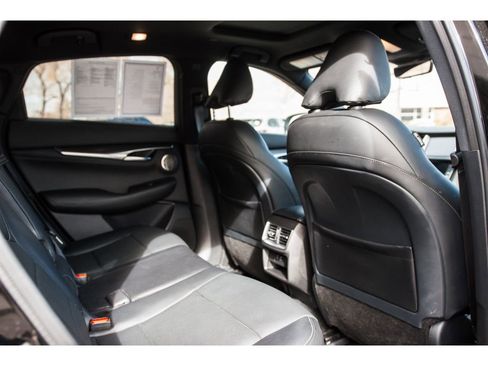 Used 2024 INFINITI QX55 Essential image 28