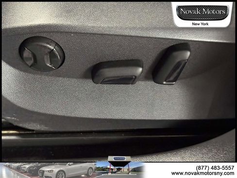 Used 2022 Volkswagen Taos SE image 15