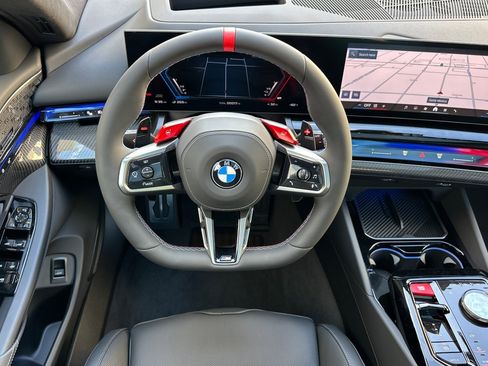 New 2027 BMW M5 Touring AWD/4WD image 13