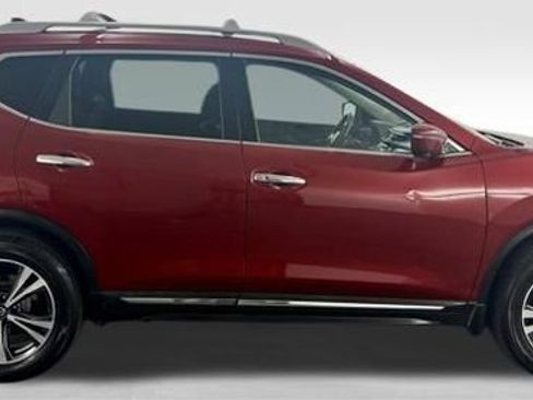 Used 2018 Nissan Rogue SL FWD image 12