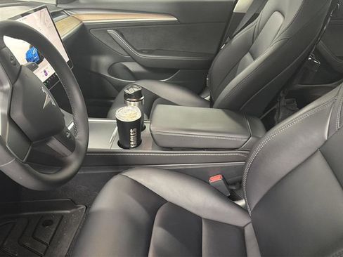 Used 2023 Tesla Model 3 Performance image 33