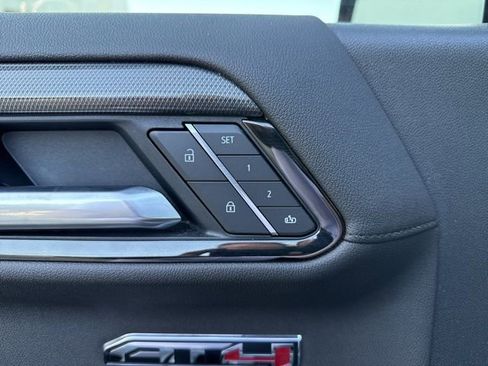 Used 2025 GMC Sierra 1500 AT4 w/ AT4 Premium Package AWD/4WD image 20
