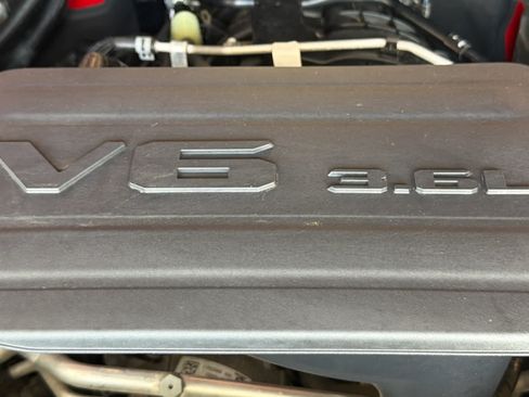 Used 2025 RAM 1500 Big Horn RWD image 32