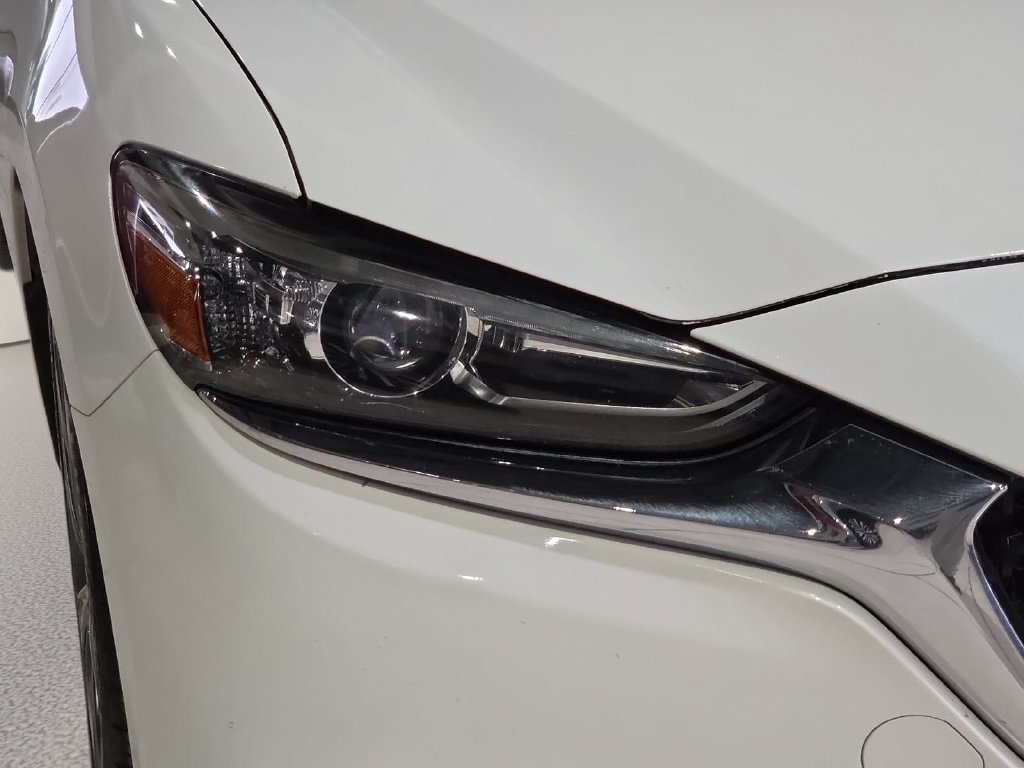Used 2021 MAZDA MAZDA6 Touring FWD image 8