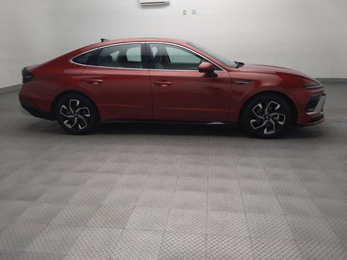 Used 2024 Hyundai Sonata SEL FWD image 11