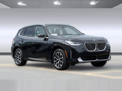 Used 2026 BMW X3 xDrive30 w/ Premium Package image 6