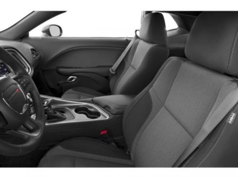 Used 2015 Dodge Challenger SXT Plus image 20