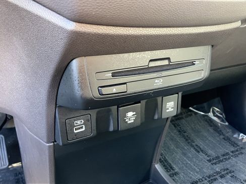 Certified 2024 Honda Odyssey Touring image 31