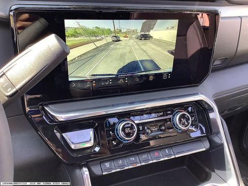 Used 2024 GMC Sierra 3500 Denali w/ Denali Reserve Package image 8