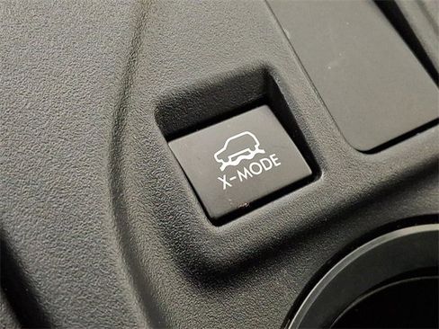 Used 2023 Subaru Crosstrek 2.0i image 23