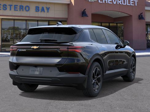 New 2026 Chevrolet Equinox EV LT image 28