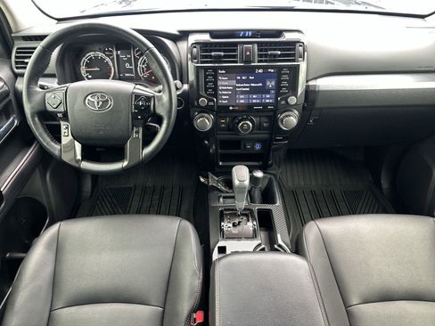 Used 2023 Toyota 4Runner TRD Off-Road Premium w/ Moonroof Package AWD/4WD image 18