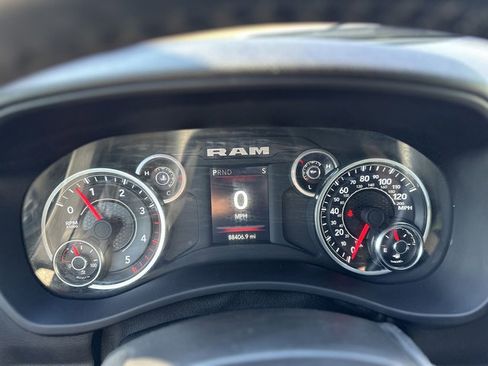 Used 2024 RAM 2500 Big Horn w/ Off Road Package AWD/4WD image 13