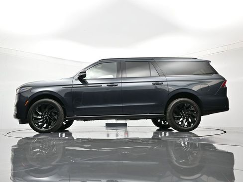 New 2026 Lincoln Navigator L Reserve w/ Jet Appearance Package AWD/4WD image 44