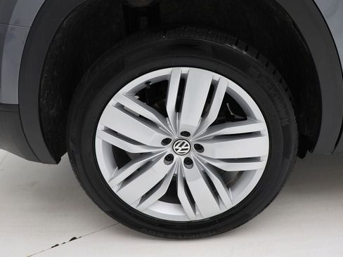 Used 2019 Volkswagen Atlas SE w/ Panoramic Sunroof Package image 10