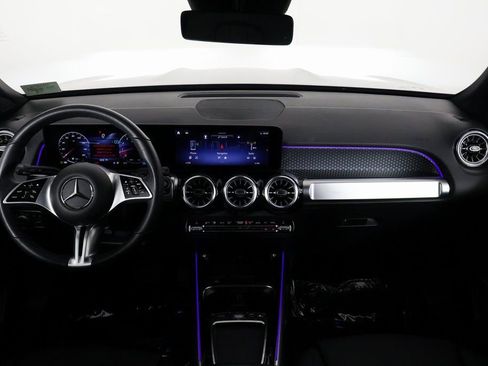 Certified 2025 Mercedes-Benz GLB 250 GLB 250 image 8