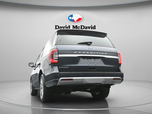Used 2023 Ford Expedition Platinum RWD image 39