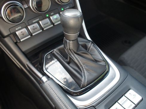 Used 2023 Toyota GR86 RWD image 11