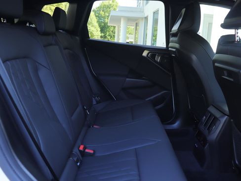 New 2026 BMW X3 xDrive30 w/ Premium Package image 21