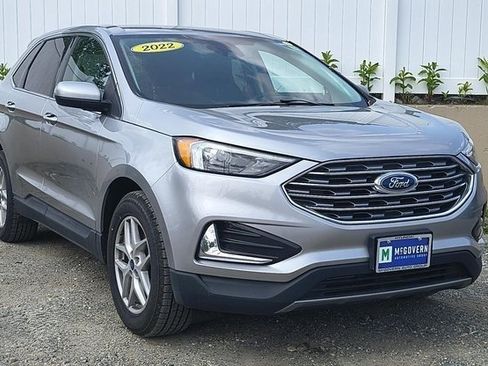 Used 2022 Ford Edge SEL image 3