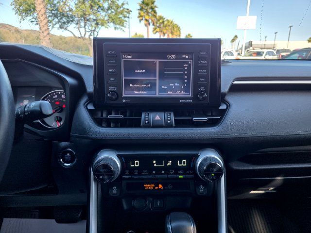 Used 2022 Toyota RAV4 XLE Premium AWD/4WD image 24