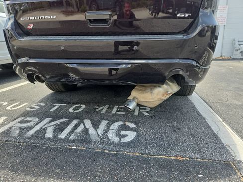 Used 2025 Dodge Durango GT AWD/4WD image 2