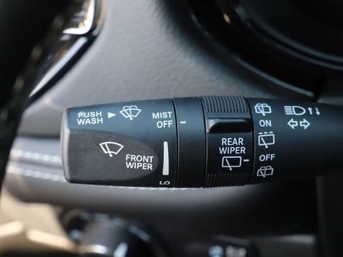 Used 2021 Dodge Durango SRT w/ Trailer Tow Group IV AWD/4WD image 40