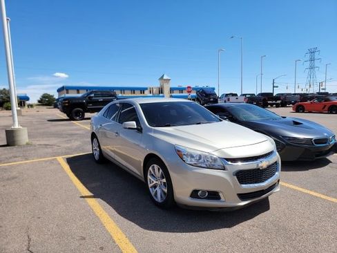 Used 2016 Chevrolet Malibu LTZ image 3