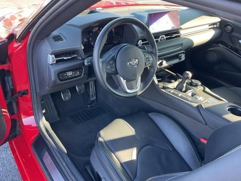 Used 2025 Toyota Supra 3.0 image 11